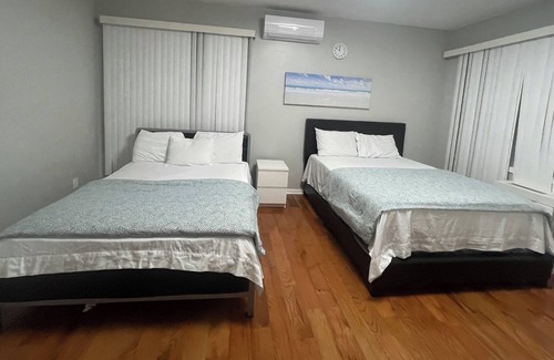 Unionport Apartment | Large 3 Bedroom Apartments in the Heart of the City