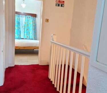Cradley House | Large 3 Bedroom House
