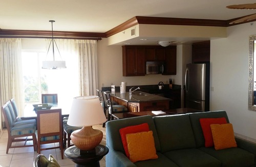Kaanapali Villa | Large 3 Bedroom Ocean Front Villa on 7th floor, Lahaina Tower
