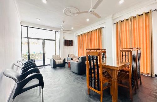 Maharagama Apartment | Large 4 Bedroom Spacious Apartment in Nugegoda, Colombo