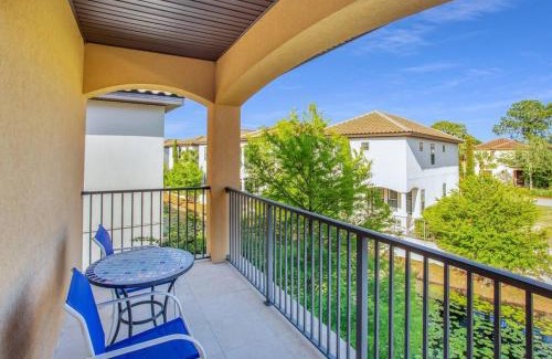 Villa Lago House | Large 4 bedroom with bunk room and 2 golf carts!
