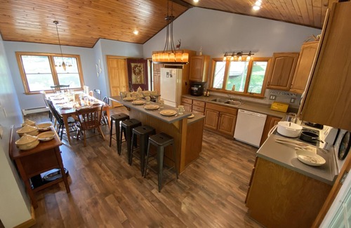Weedville Other | Large, 4 BR (1 King, 2 Queens), 2 Bath, Recently Renovated