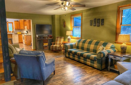 Weedville Other | Large, 4 BR (1 King, 2 Queens), 2 Bath, Recently Renovated