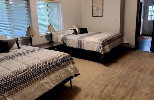 Grand Junction House | Large and Beautiful Home, Centrally Located With Gourmet kitchen, Pool and More