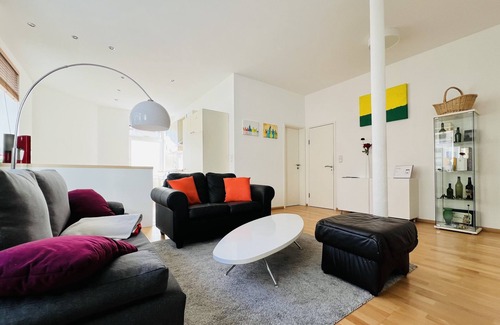 Bad Homburg v.d. Hoehe Apartment | Large and bright city center apartment - vacation apartment