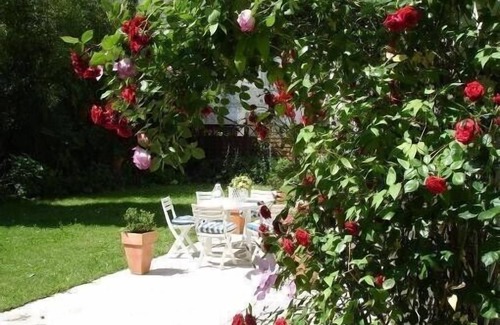 Bagneres-de-Luchon Villa | Large and charming house with garden in the city centre