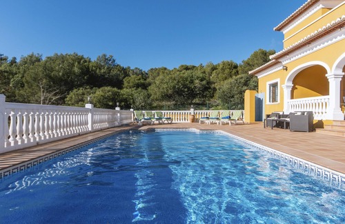 Urbanizacion La Mandarina Villa | Large and comfortable villa with private pool in Javea, Costa Blanca, Spain for 10 persons