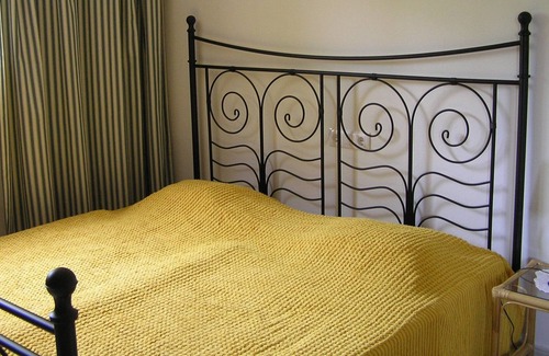 Urbanizacion Mont Ferrutx Apartment | Large apartment in a villa by the sea (Sa Vinya II)