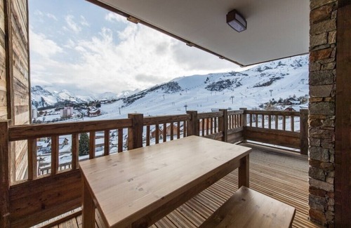 La Toussuire Apartment | Large apartment up to 8 guests
