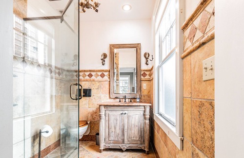 Palma Ceia House | Large Beautiful Home In South Tampa