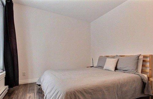 Loretteville Apartment | Large bright accommodation close to old Quebec