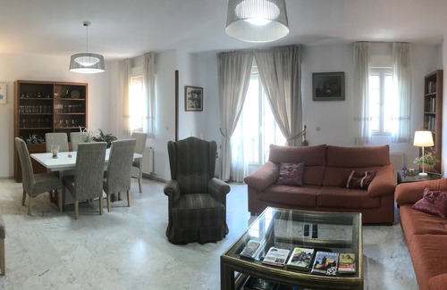 Figares Apartment | Large, central and bright, AC and heating. Private parking. Also long rentals
