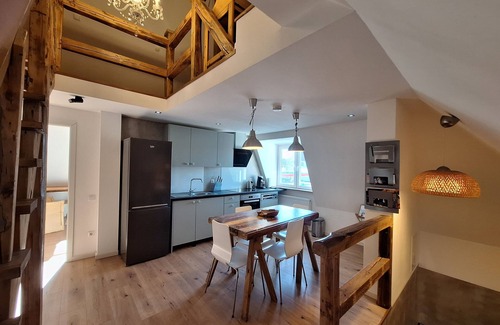 Bielefeld Apartment | Large central apartment in Bielefeld for up to 8 people.