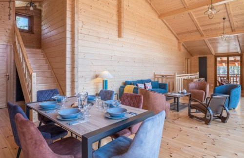 Chamonix-Mont-Blanc Ski Chalet | Large chalet for 10 with beautiful garden