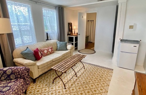 Wewahitchka House | Large Cottage Garden House