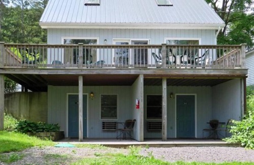 Cooperstown - Otsego Lake Cottage | Large Cottage that sleeps 10 minutes from Cooperstown
