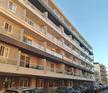 Qawra Apartment | Large Deluxe Apartment