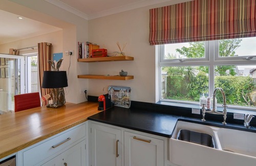 Trevone House | Large detached, modern family house near the beach at Trevone