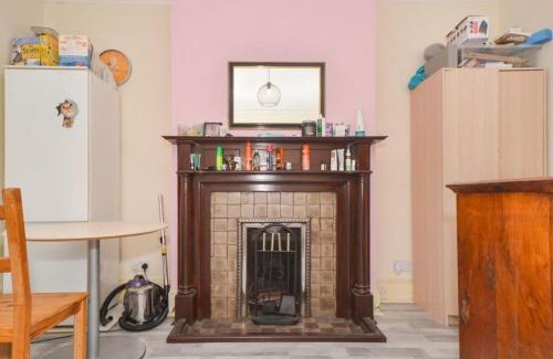 Greenwich House | Large double room next to Elisabeth Line