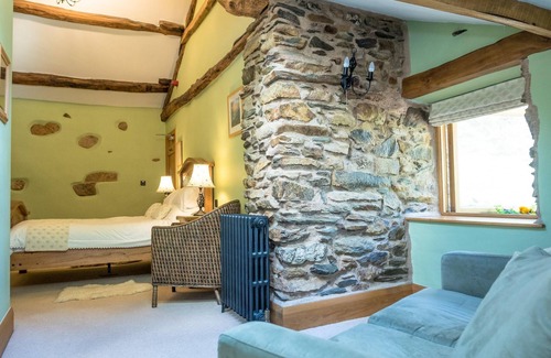 Whitbeck House | Large Double Room @ Wayside