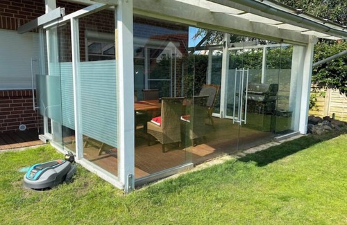 Reppenstedt Apartment | Large dream apartment with garden - 4 bedrooms