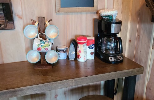 Bates County Cabin | Large Family Cabin at Lakeview by Sue