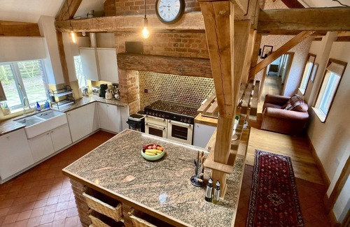 Sherwood Forest Cottage | Large family cottage nestled in Sherwood Forest