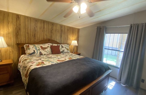 Newington House | Large Family Home on the Savannah River - Grill, Pool Table, Fire pit, and Indoo