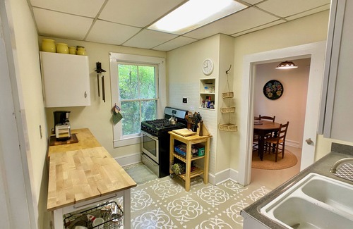 Montreat House | Large Family Home That Sleeps 16 Located Only 20 Minutes from Asheville