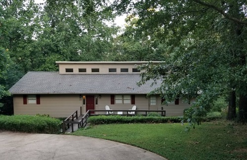Lavonia House | Large Family Lake Home on Deep Water