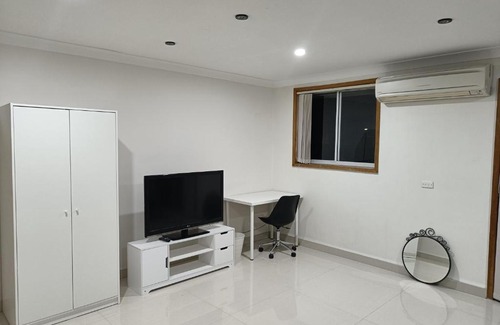 Guildford West House | Large, Family Room with Spacious, Private Balcony - GE