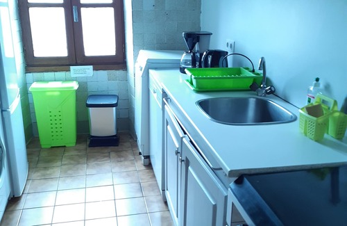 Bournazel House | Large gite for friends or family. Each bedroom has its own bathroom and toilet