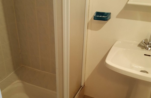 Bournazel House | Large gite for friends or family. Each bedroom has its own bathroom and toilet