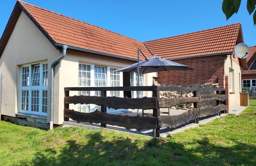 Gallin Apartment | Large holiday apartment in Gallin/Zarrentin - ideal for holiday and work