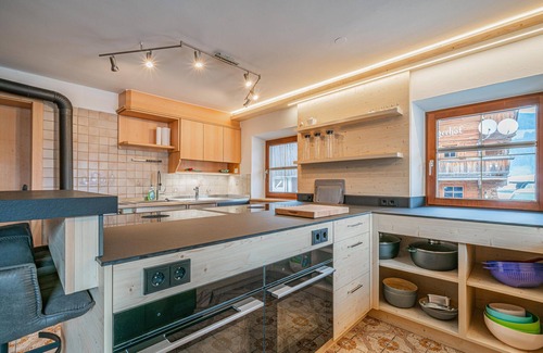 Feuring House | Large holiday home near the ski lift