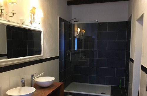 Muelheim House | Large holiday home, 4-14 people, 90sqm living / dining room. 2 fireplaces, sauna, billiards, table football