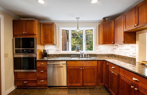 Stowe Area Ski Chalet | Large Home with Hot Tub - Direct Views of Stowe Ski Resort