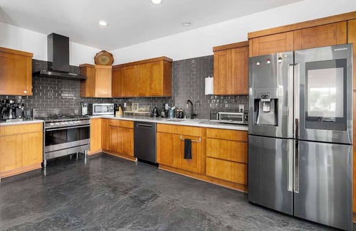 Morro Hills House | Large Home With Sauna