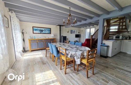 Arzon House | Large house for ten people with garden