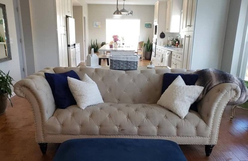 St. Charles House | Large House - Great for Families