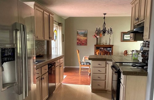 Latah Valley House | LARGE HOUSE IN ALL AGES GATED COMMUNITY ONLY 10 MINUTES FROM DOWNTOWN SPOKANE