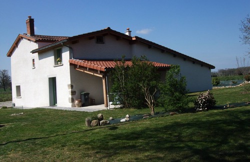 Peschadoires Villa | LARGE HOUSE IN THE COUNTRY