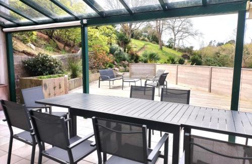 Trebeurden House | Large House Near Beach for 12, cleaning included