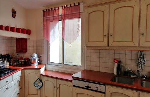 Lacapelle-Biron House | Large house with loggia and fireplace