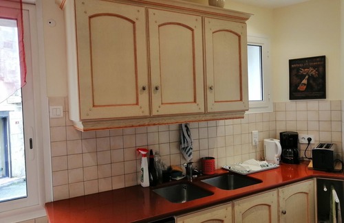 Lacapelle-Biron House | Large house with loggia and fireplace