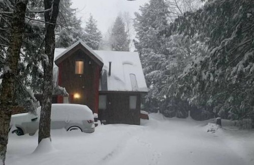 Pittsfield House | Large house with fireplace, hot tub