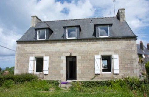 Guimaec House | Large house with sea view