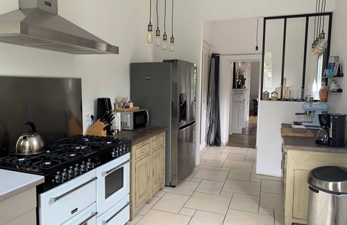 Bergerac House | Large house with swimming pool and garden Bergerac center