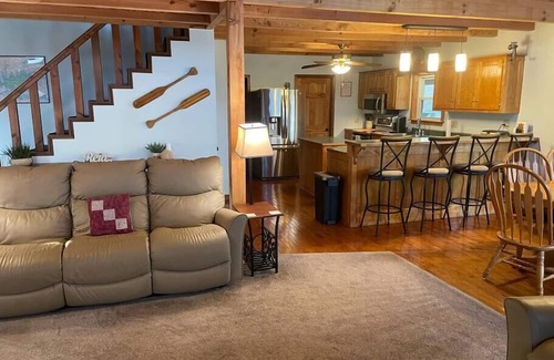 Jacksboro House | Large lake home with room to play.