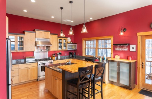 Sunday River Area House | Large Lodge with Hot Tub, Views